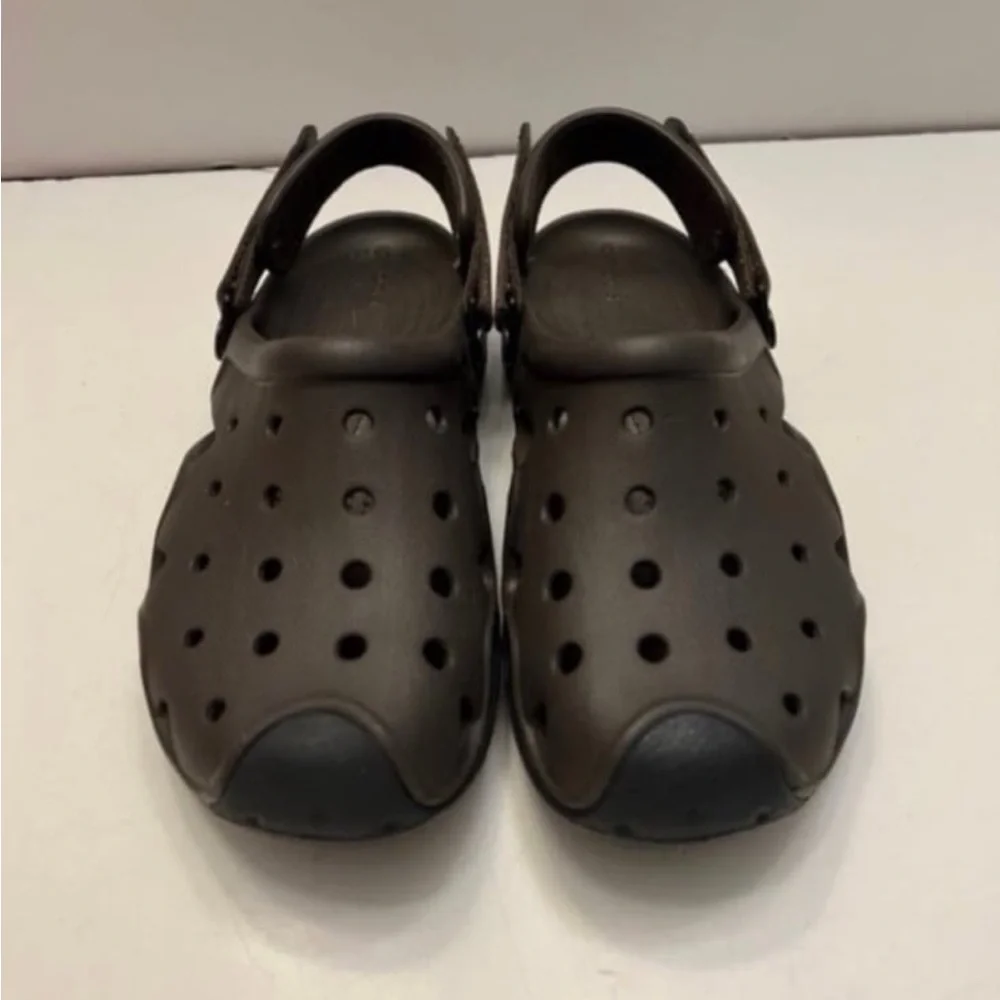 Brown Slip-On Clogs
